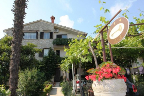Отель B&B Damian  Ровинь